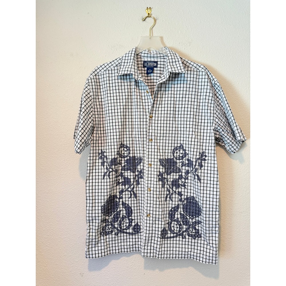 US Expedition White Navy Grid Check Floral Graphic Short Sleeve Shirt Med.
